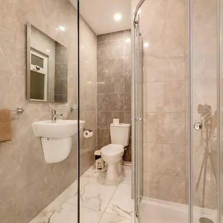 Apartment Stylish 2br Getaway Steps From The Promenade