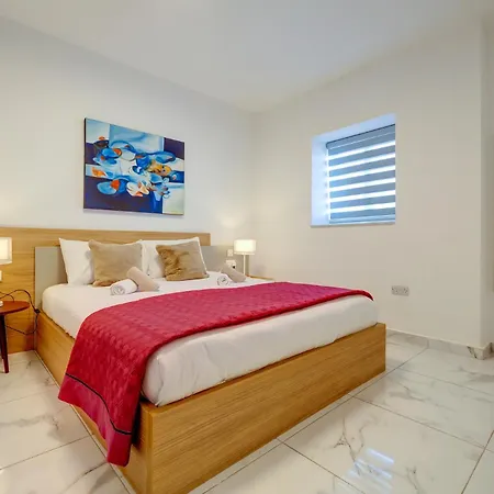 Stylish 2br Getaway Steps From The Promenade Apartment *